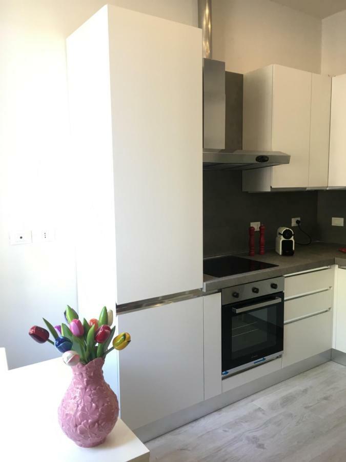 Oriani 20 Apartment Bologna Ngoại thất bức ảnh