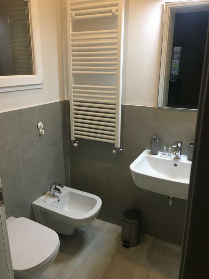 Oriani 20 Apartment Bologna Ngoại thất bức ảnh